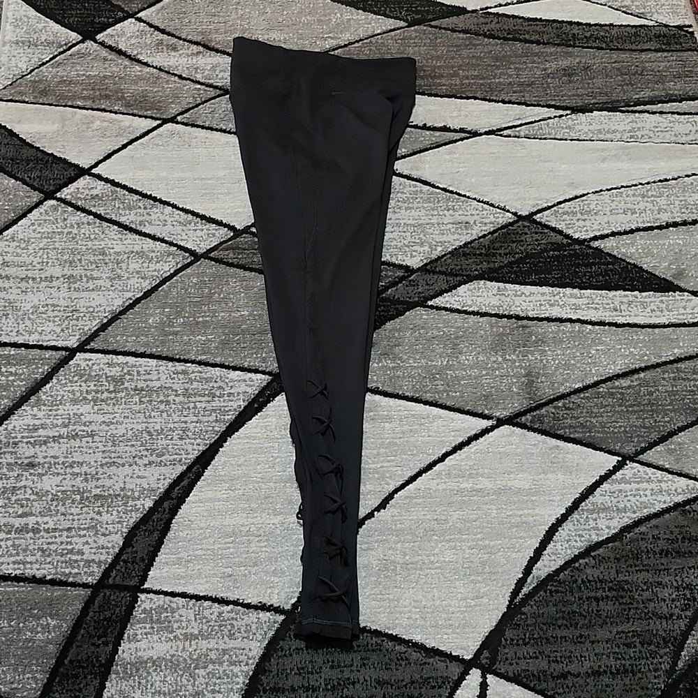VICTORIA SECRET 2020 BLACK MESH CRISS-CROSS HIGH-WAISTED LEGGINGS